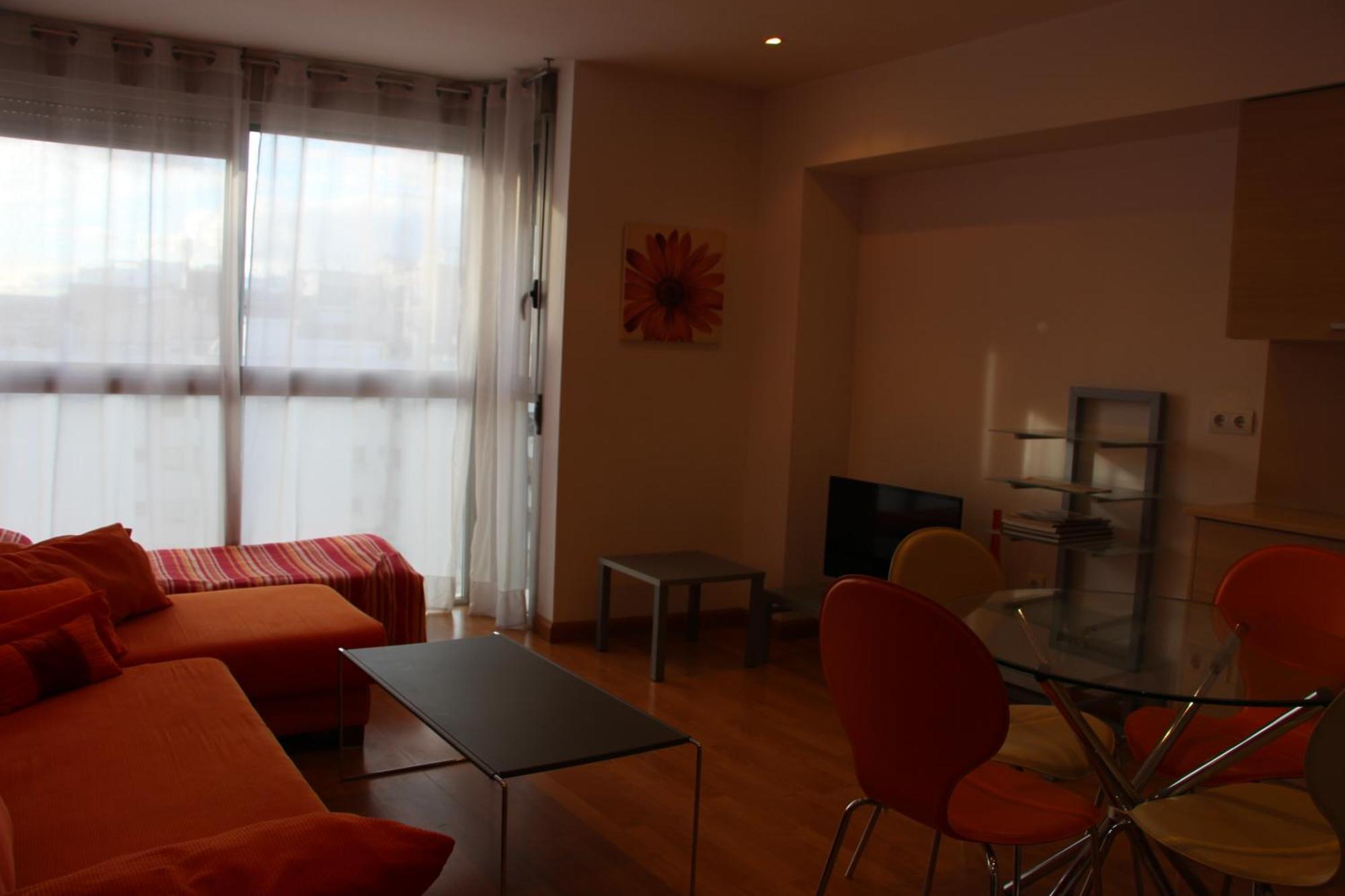 Apartamentos La Pergola Castellon Castellon de la Plana Bilik gambar