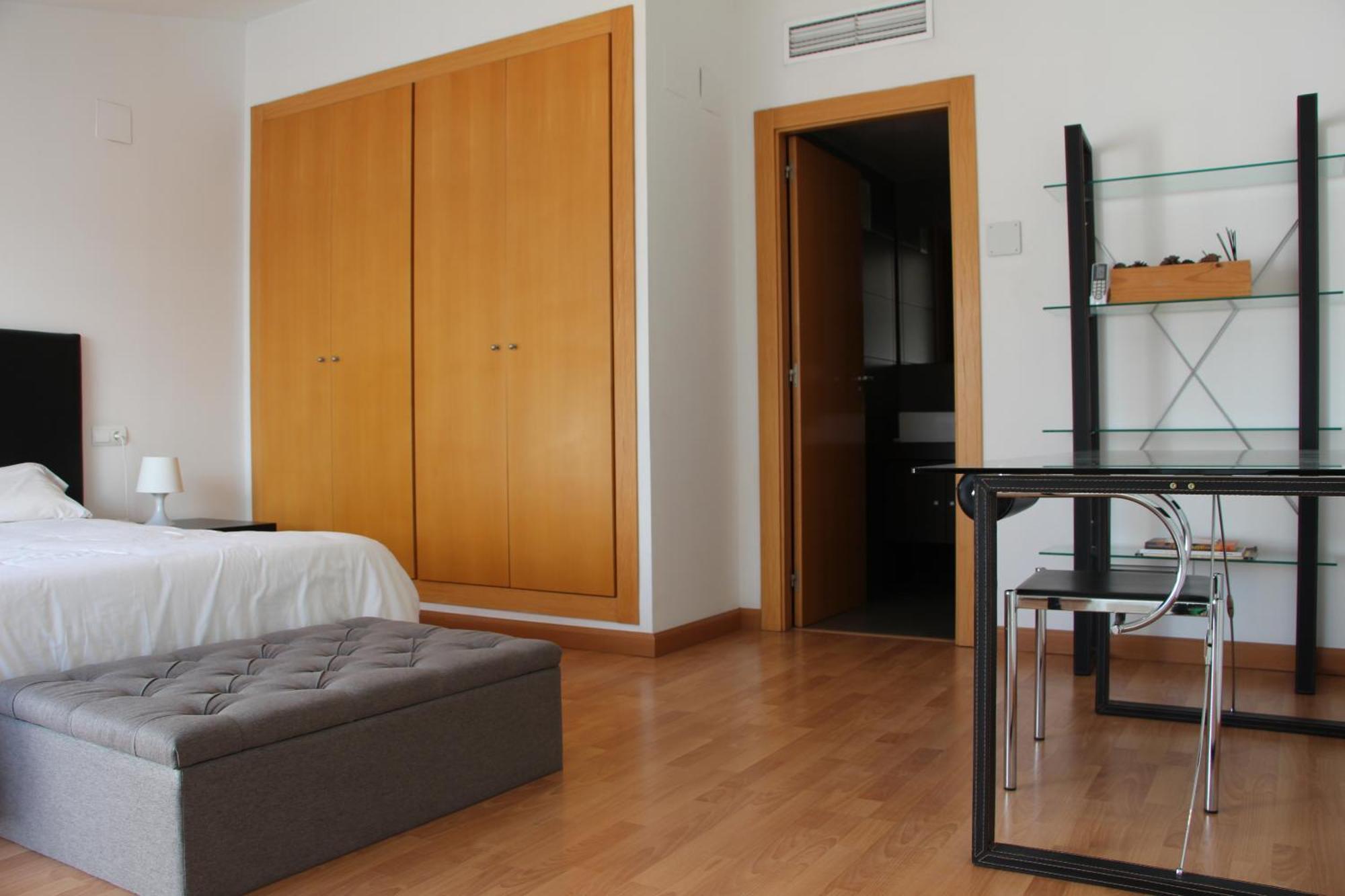 Apartamentos La Pergola Castellon Castellon de la Plana Bilik gambar