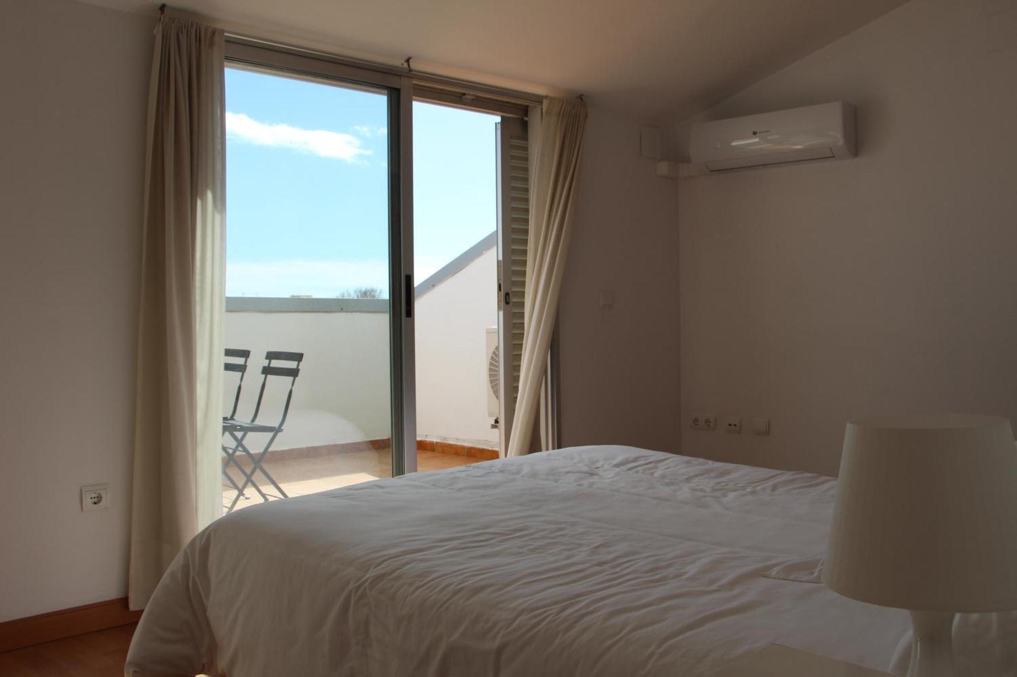 Apartamentos La Pergola Castellon Castellon de la Plana Bilik gambar