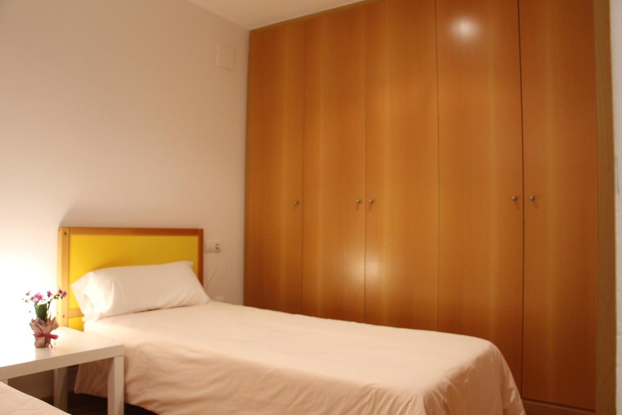 Apartamentos La Pergola Castellon Castellon de la Plana Bilik gambar