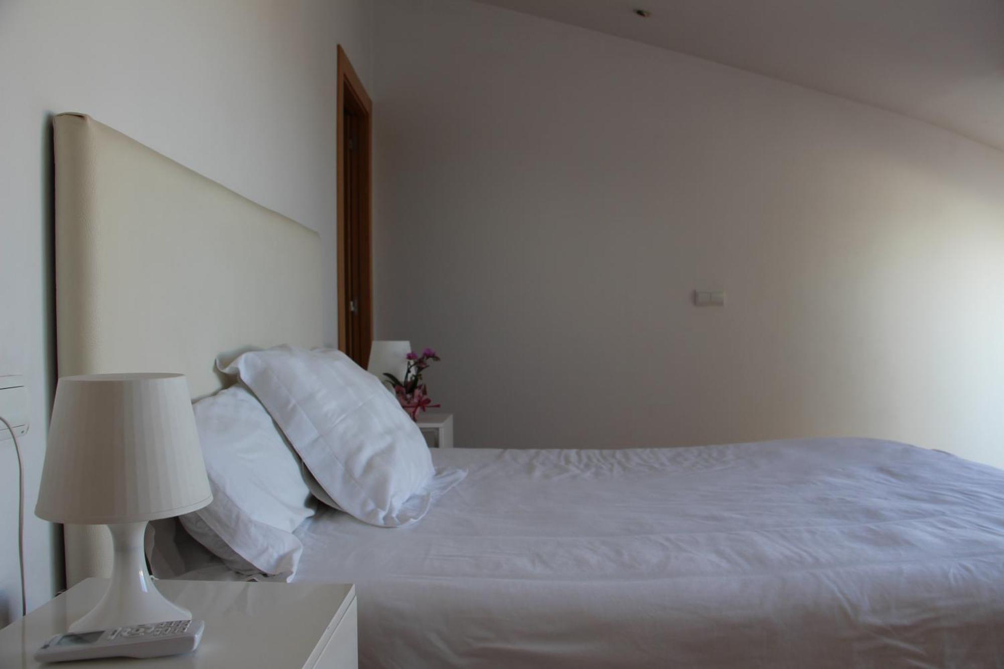 Apartamentos La Pergola Castellon Castellon de la Plana Bilik gambar